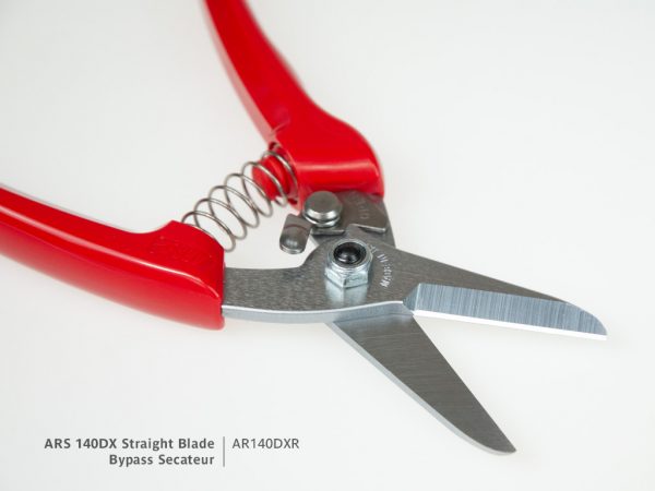 ARS 140DX Straight Blade Bypass Shear | Blade detail