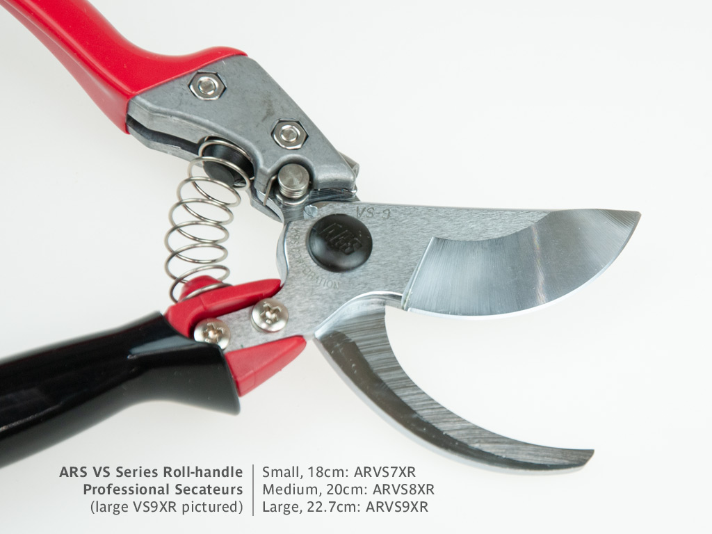 ARS Roll-handle Professional Secateur | Bypass Blade Detail