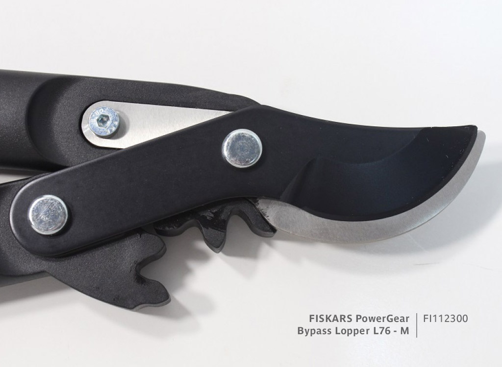 Fiskars L76 PowerGear Lopper | Blade and PowerGear detail